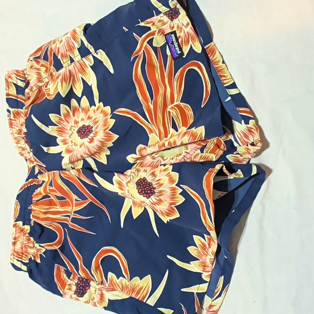 Patagonia Womens XXS Floral Baggies Shorts Navy Orange 5in Inseam 57058